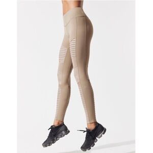 Alo Yoga Moto Leggings | Size M | Taupe / Beige